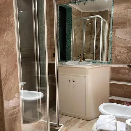 Piazza Di Spagna Apartamento *